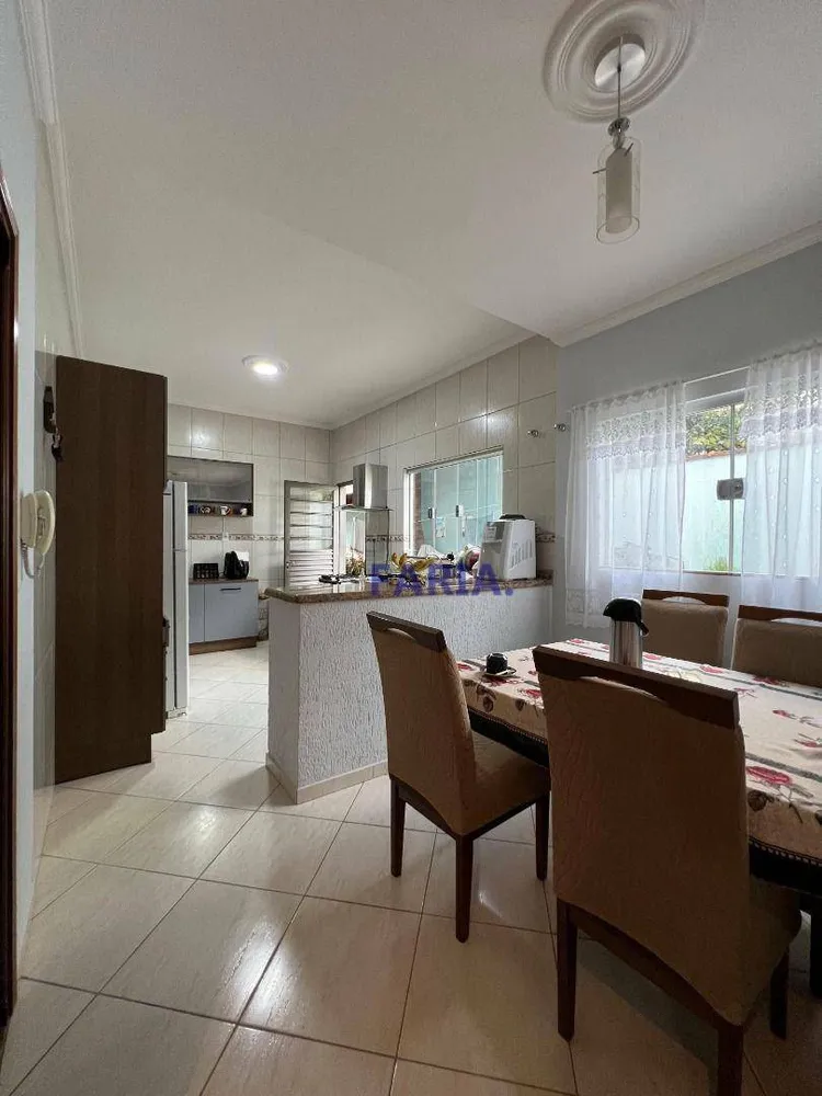 Casa, 3 quartos, 187 m² - Foto 8