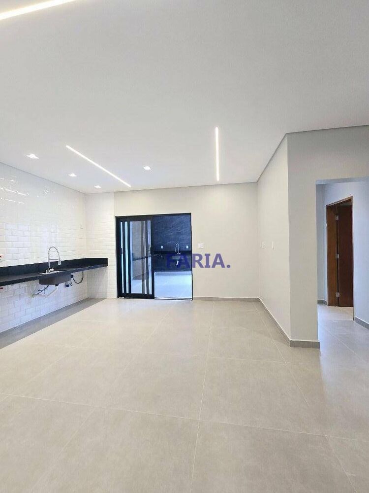 Casa, 3 quartos, 243 m² - Foto 6
