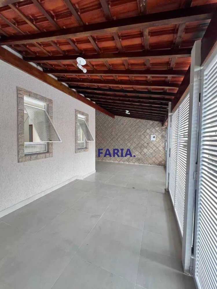 Casa, 3 quartos, 70 m² - Foto 1