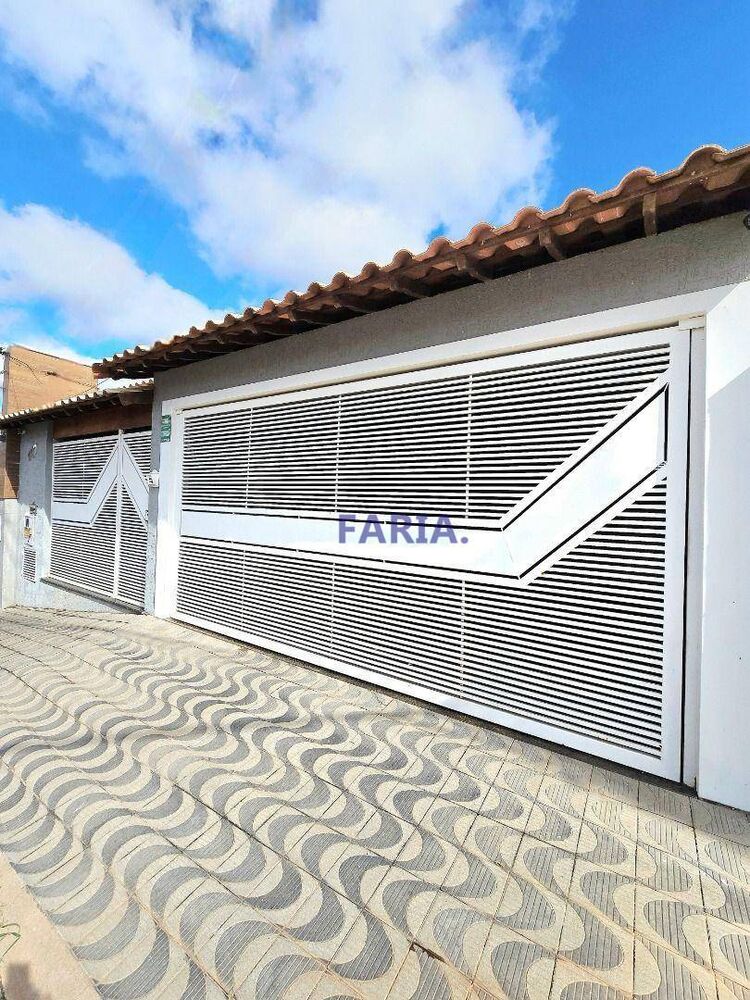 Casa, 4 quartos, 140 m² - Foto 1