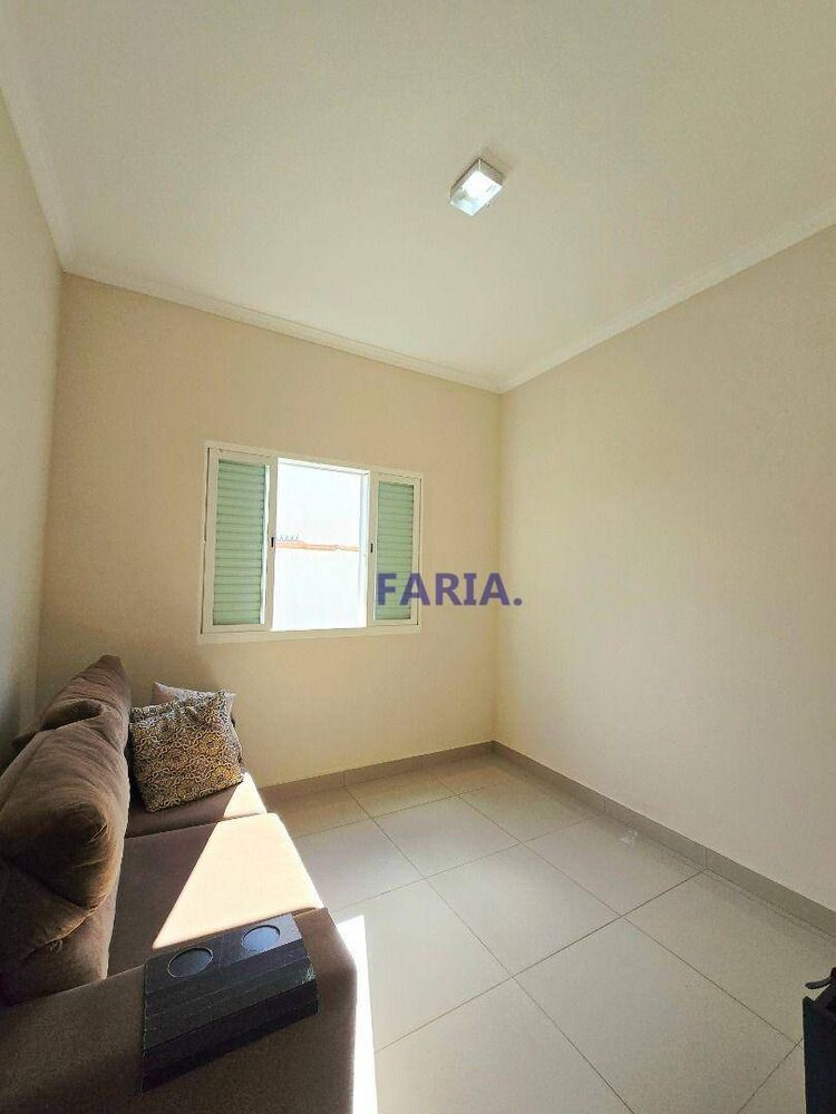 Casa, 4 quartos, 140 m² - Foto 4