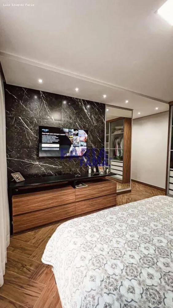 Casa, 3 quartos, 250 m² - Foto 13