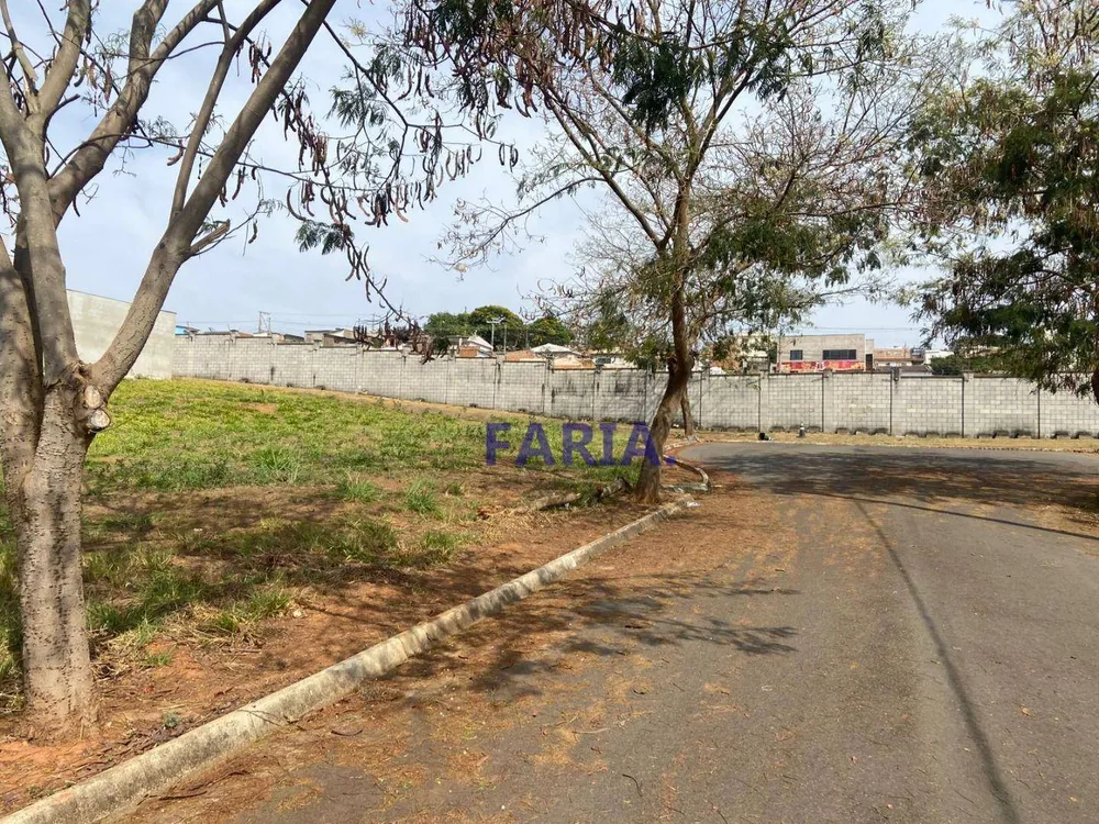 Loteamento e Condomínio, 302 m² - Foto 3