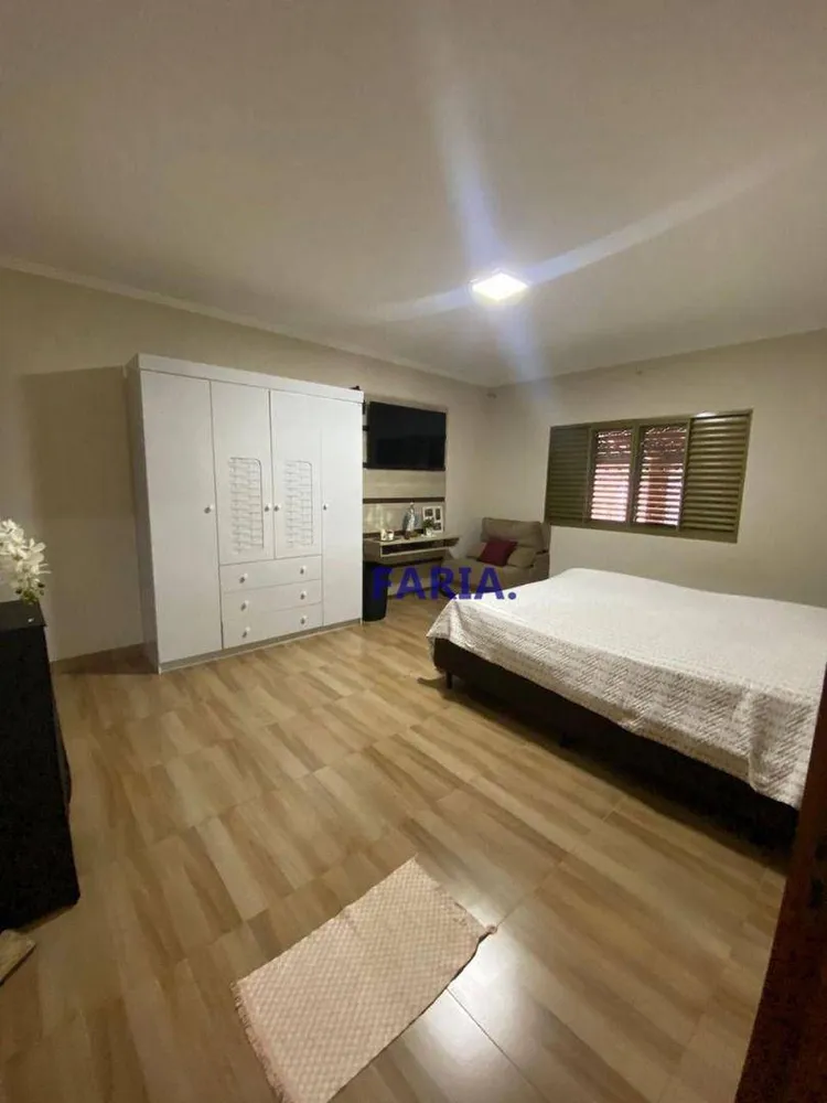 Chácara, 3 quartos, 1250 m² - Foto 16