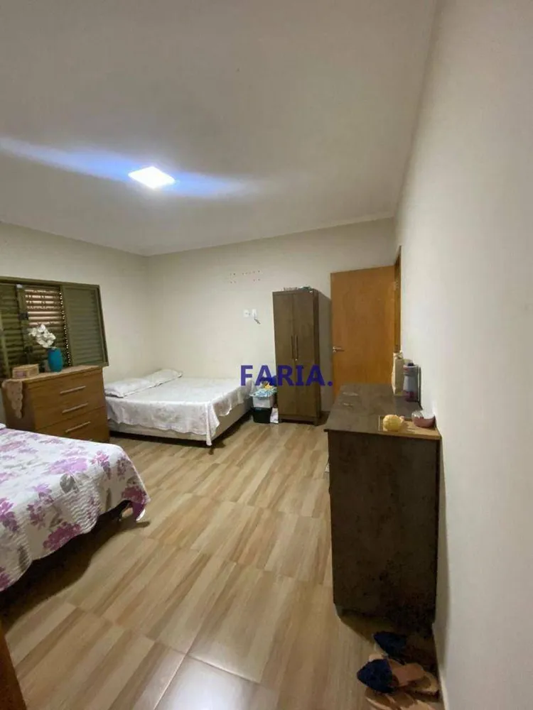 Chácara, 3 quartos, 1250 m² - Foto 14