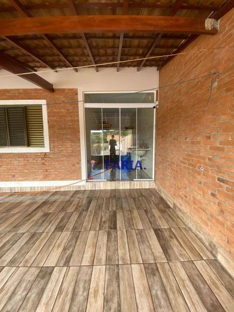 Chácara, 3 quartos, 1250 m² - Foto 11