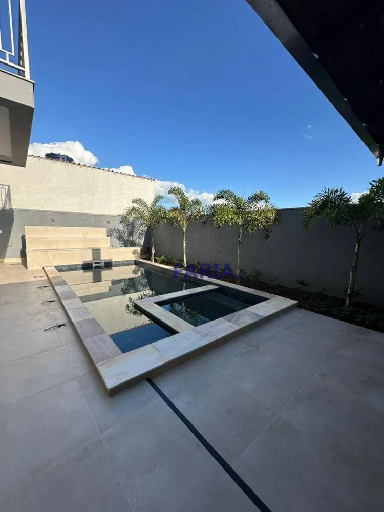 Casa, 3 quartos, 230 m² - Foto 16