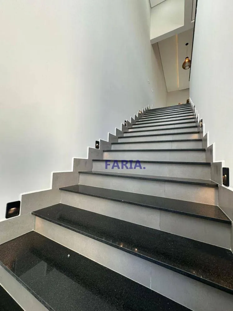 Casa, 3 quartos, 230 m² - Foto 9