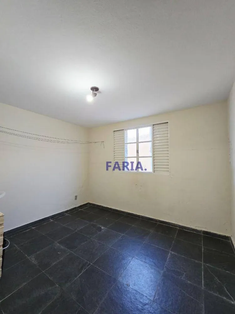 Casa, 6 quartos, 217 m² - Foto 12