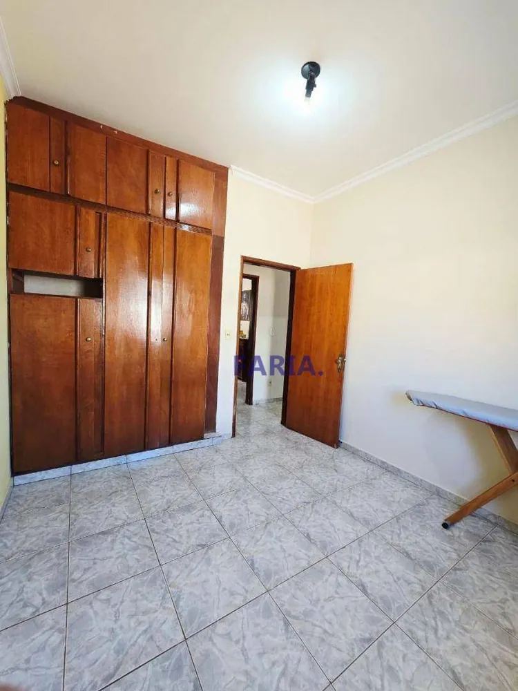Casa, 6 quartos, 217 m² - Foto 6