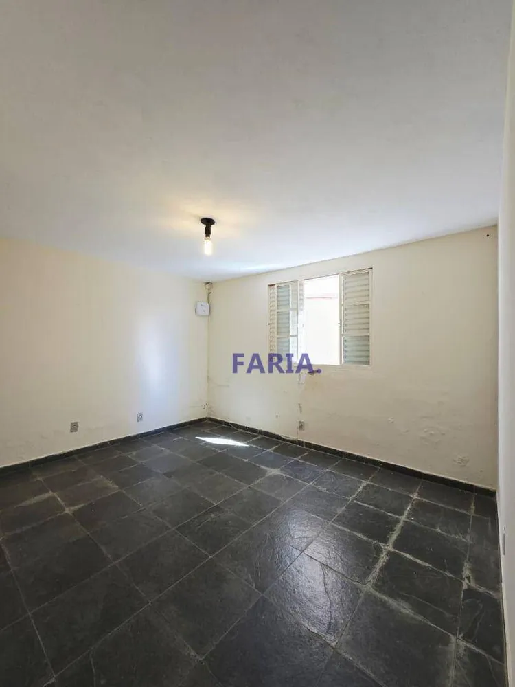 Casa, 6 quartos, 217 m² - Foto 11