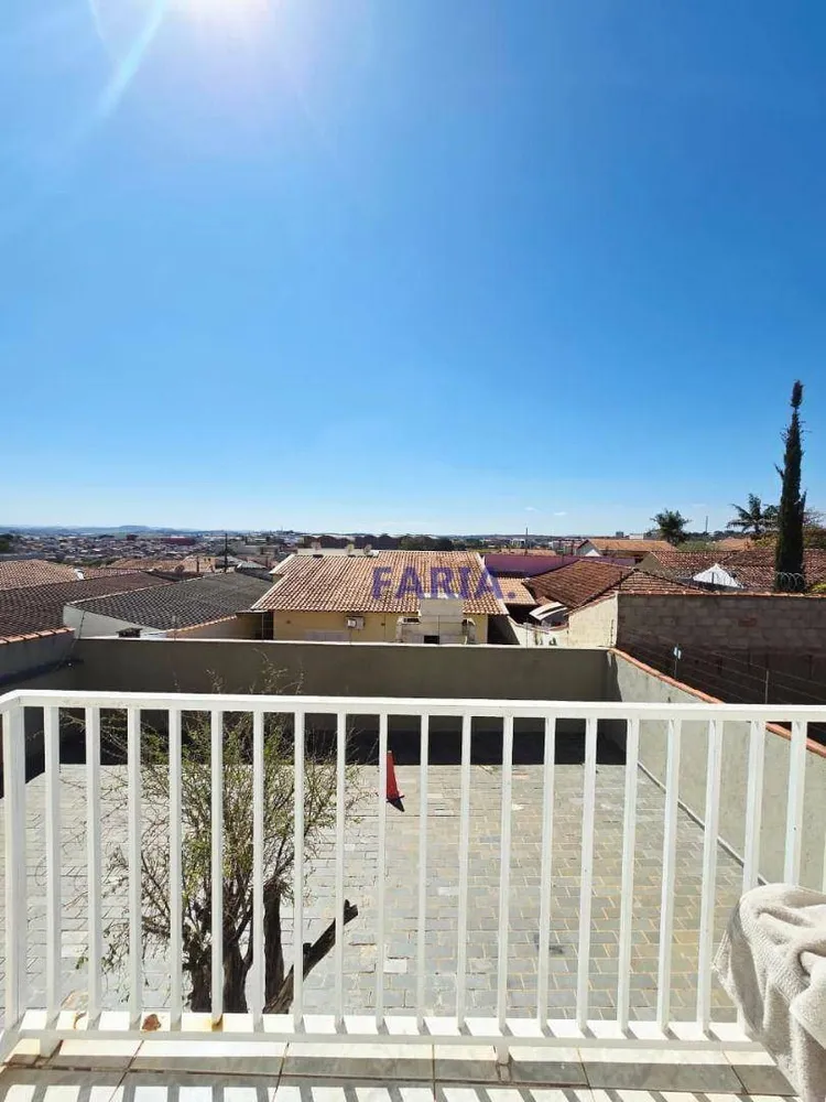 Casa, 6 quartos, 217 m² - Foto 8