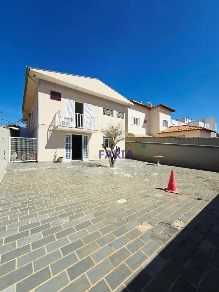 Casa, 6 quartos, 217 m² - Foto 16