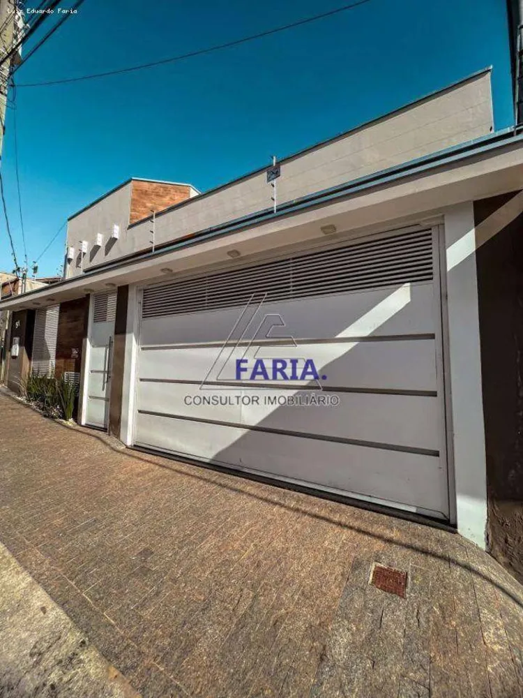 Casa, 3 quartos, 190 m² - Foto 1