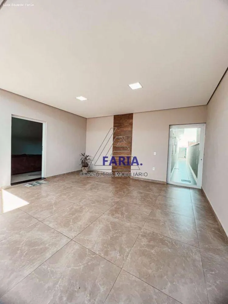 Casa, 3 quartos, 190 m² - Foto 2