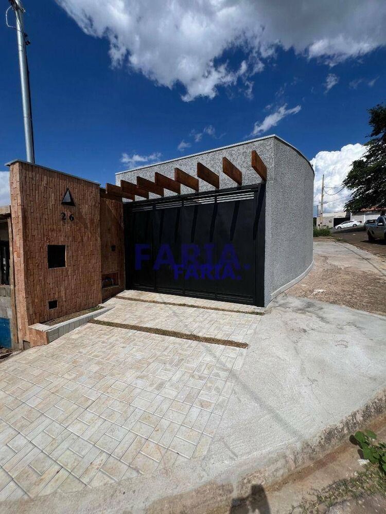 Casa, 2 quartos, 144 m² - Foto 1
