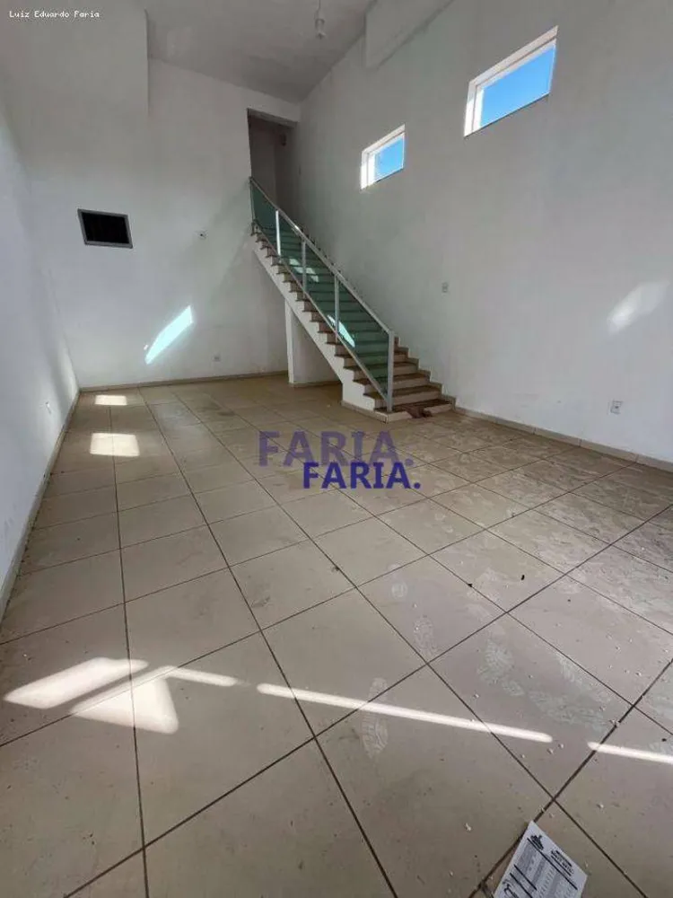 Casa, 8 quartos, 870 m² - Foto 2