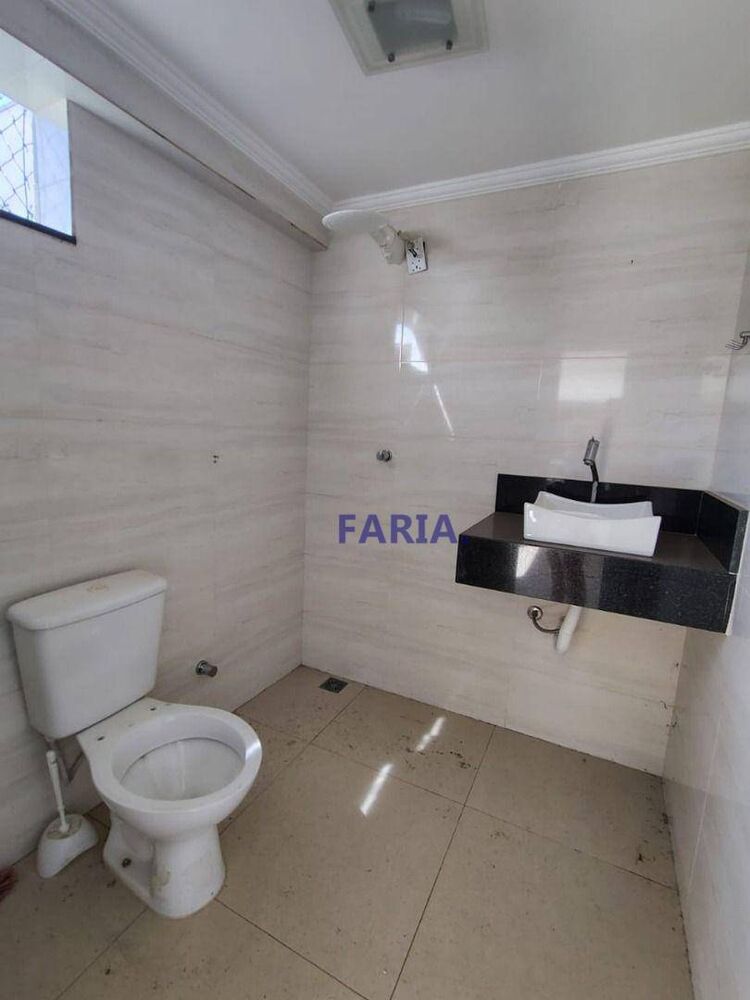 Casa, 3 quartos, 219 m² - Foto 16