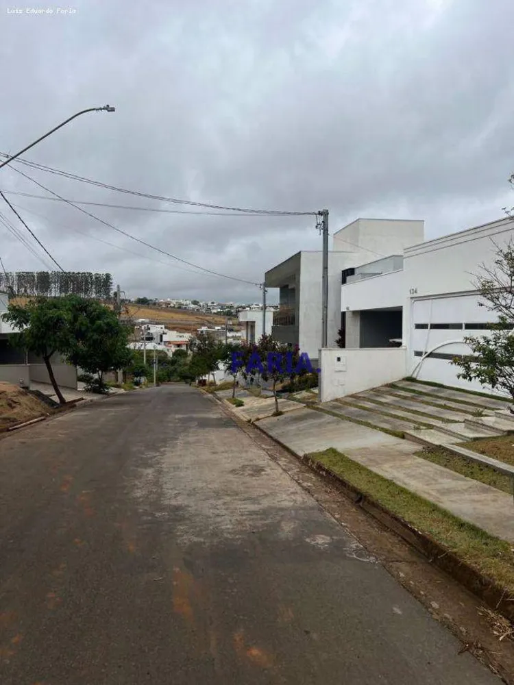 Loteamento e Condomínio, 302 m² - Foto 8