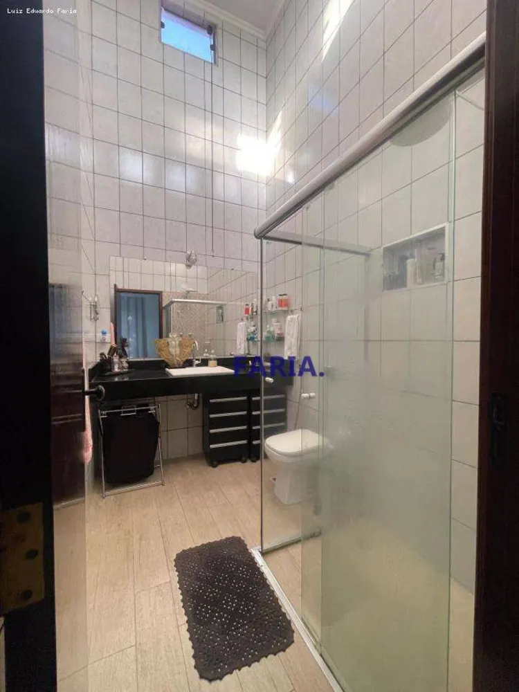 Casa, 3 quartos, 219 m² - Foto 12