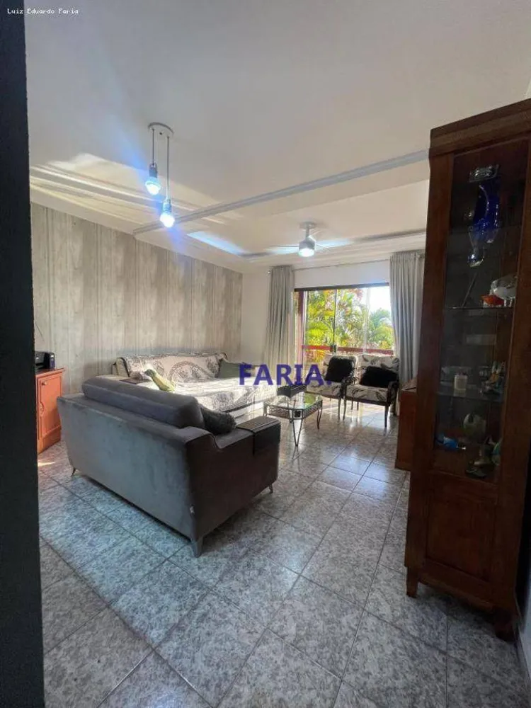 Casa, 3 quartos, 219 m² - Foto 5