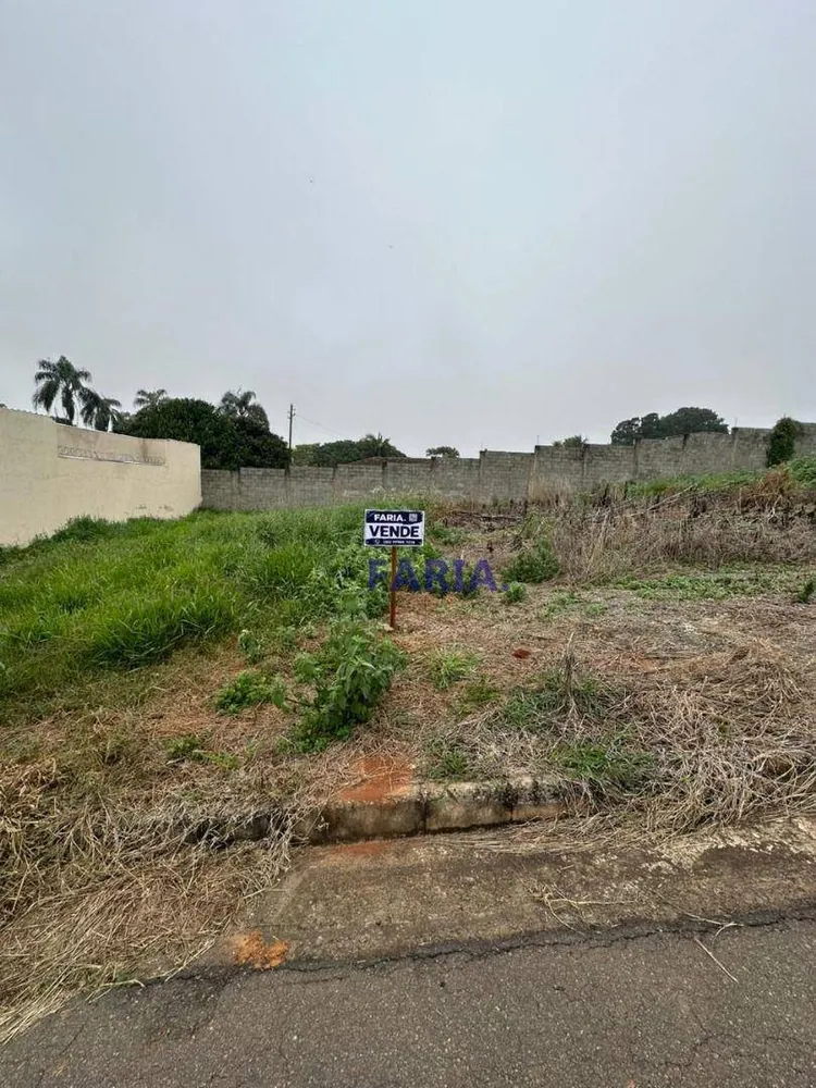 Terreno, 200 m² - Foto 1