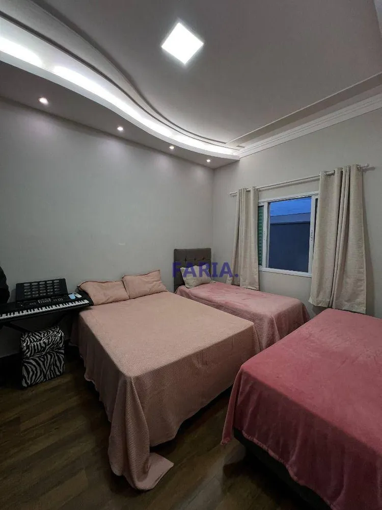 Casa, 3 quartos, 380 m² - Foto 13