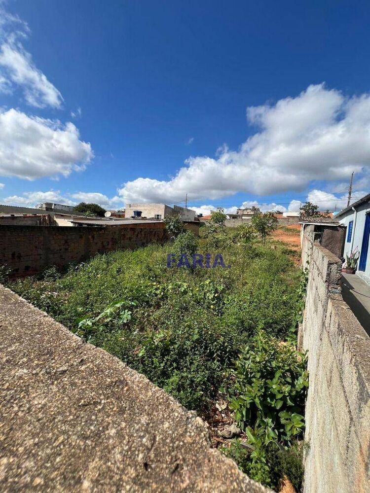 Terreno, 200 m² - Foto 1
