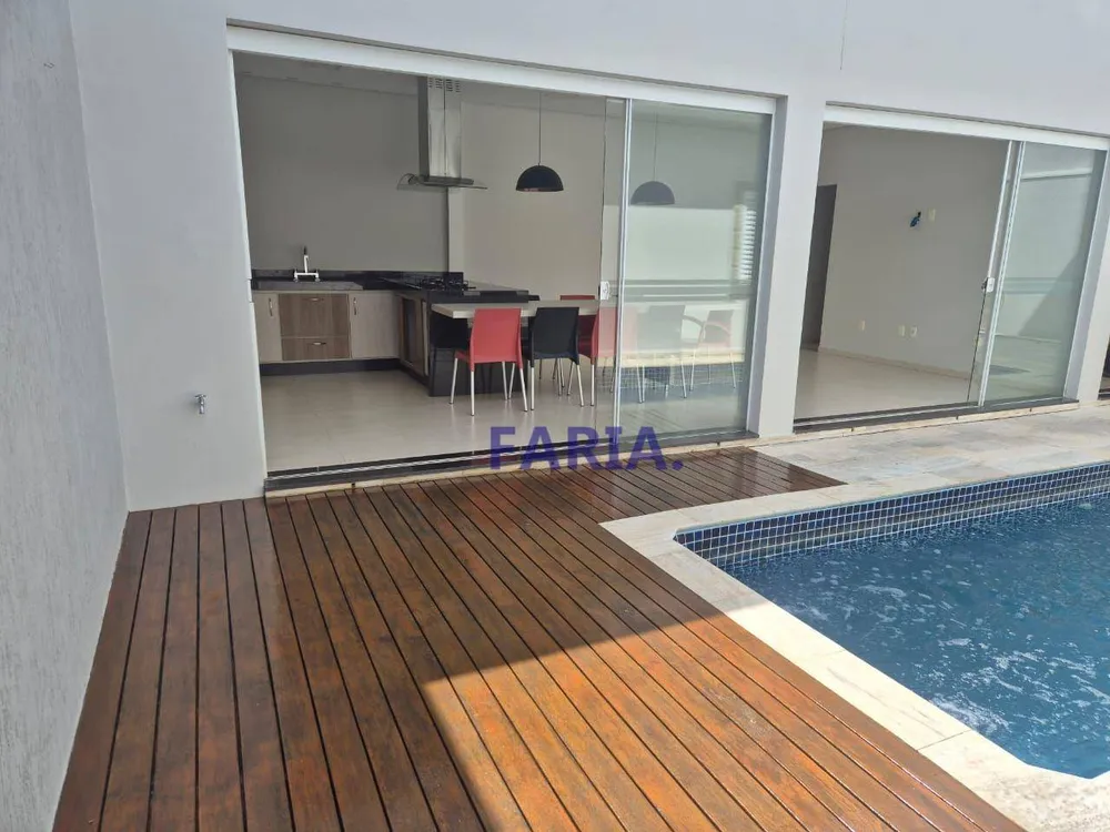 Casa, 3 quartos, 220 m² - Foto 14