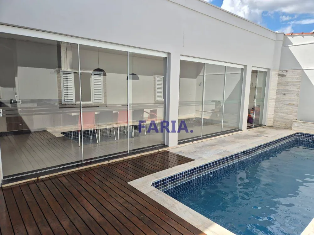 Casa, 3 quartos, 220 m² - Foto 16