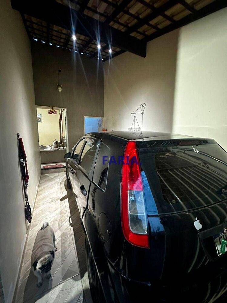 Casa à venda com 3 quartos, 100M2 - Foto 2