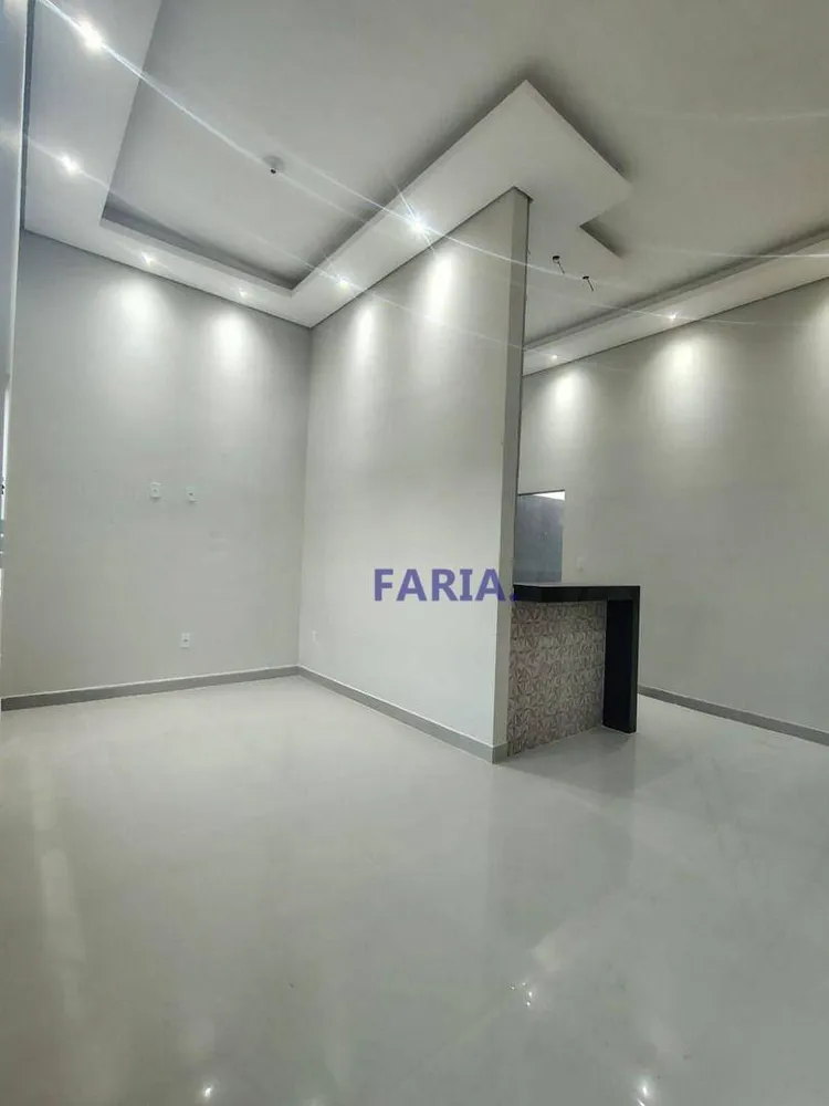 Casa, 3 quartos, 105 m² - Foto 1