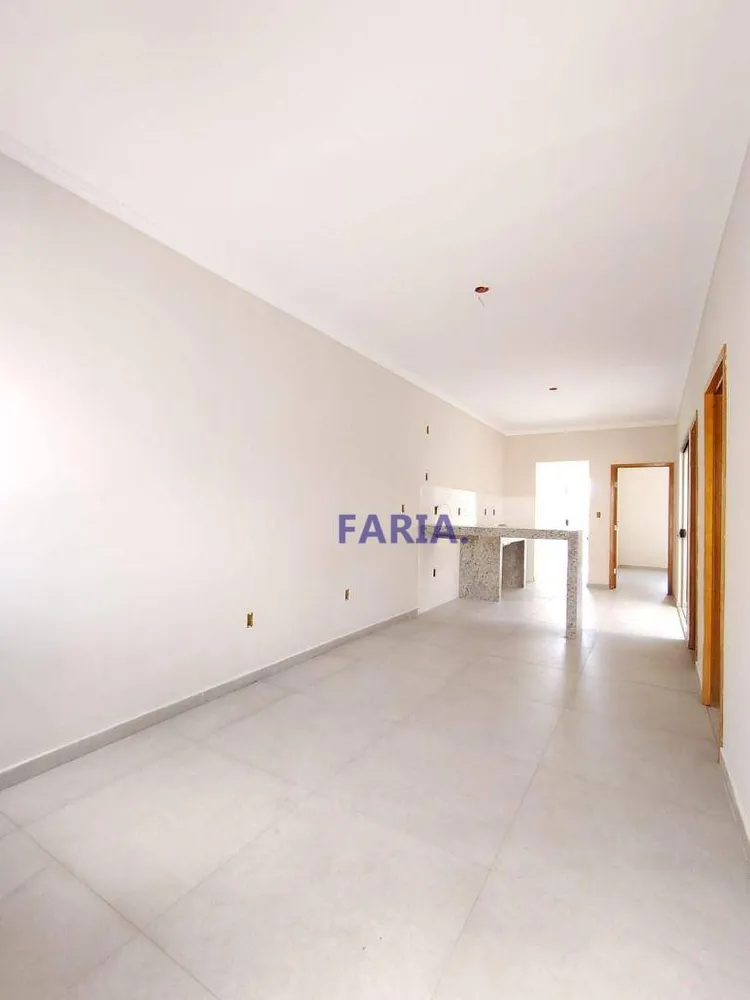 Casa, 2 quartos, 70 m² - Foto 2