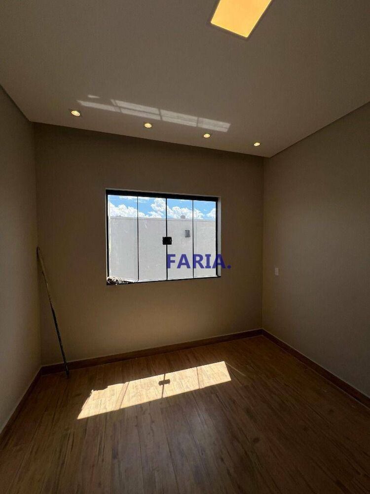 Casa, 3 quartos, 164 m² - Foto 2