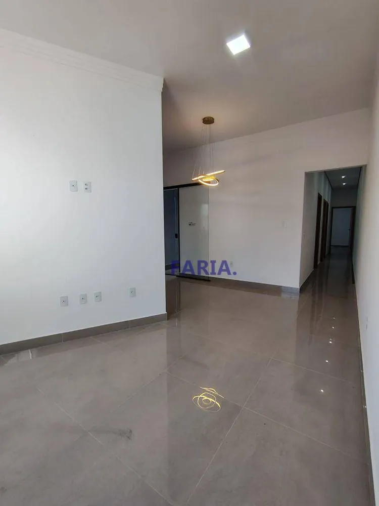 Casa, 3 quartos, 79 m² - Foto 2