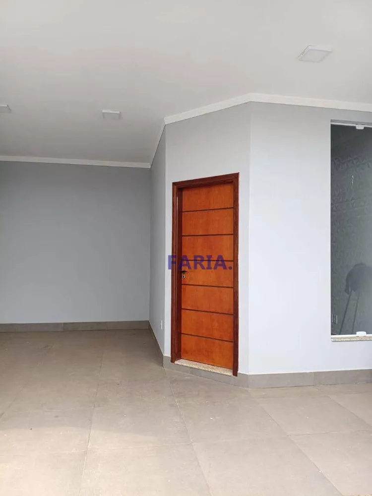 Casa, 3 quartos, 100 m² - Foto 2