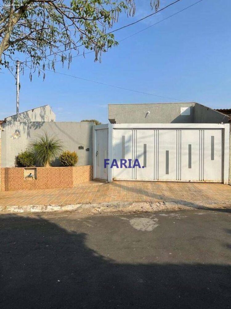 Casa, 2 quartos, 140 m² - Foto 1