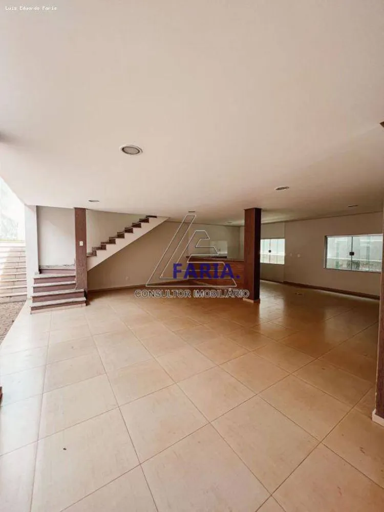 Casa, 3 quartos, 240 m² - Foto 14