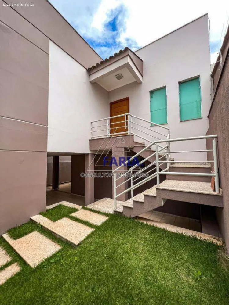 Casa, 3 quartos, 240 m² - Foto 3