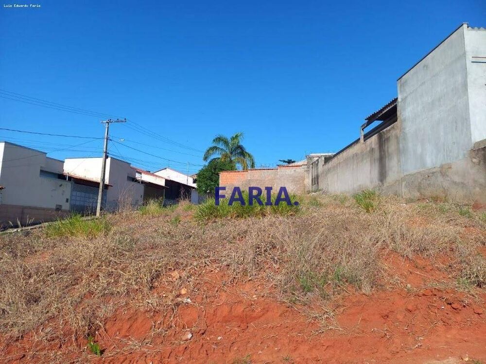 Terreno, 267 m² - Foto 1