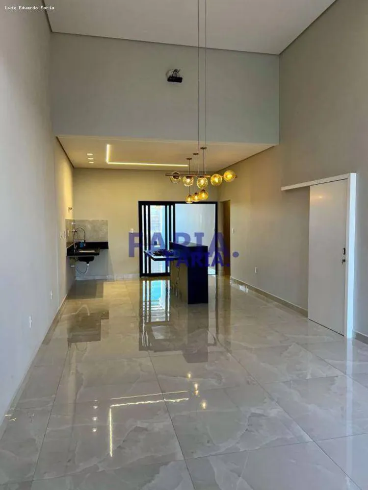 Casa, 3 quartos, 204 m² - Foto 7