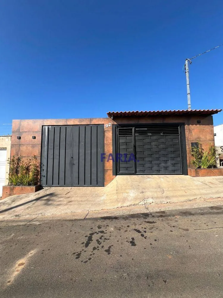 Casa, 3 quartos, 170 m² - Foto 1