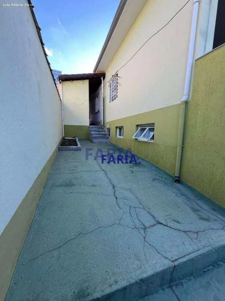 Casa, 4 quartos, 230 m² - Foto 15