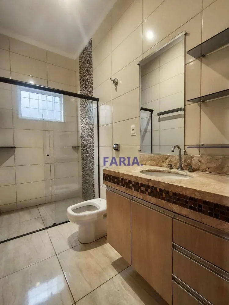 Casa, 3 quartos, 228 m² - Foto 14