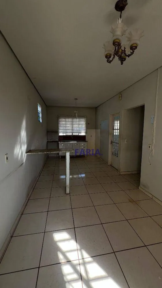 Casa, 4 quartos, 300 m² - Foto 3