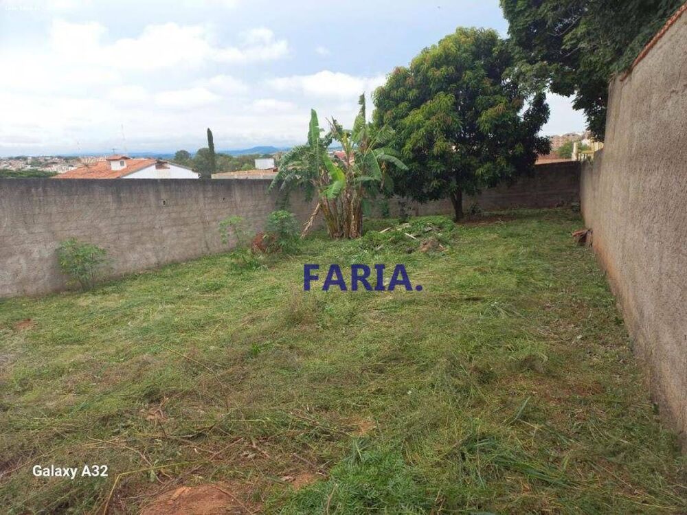 Terreno, 360 m² - Foto 1