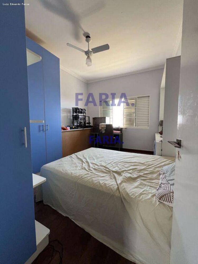 Casa, 7 quartos, 250 m² - Foto 9