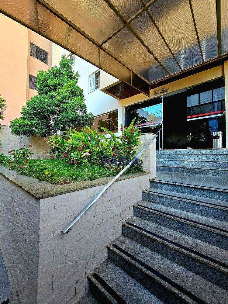 Apartamento, 5 quartos, 211 m² - Foto 2
