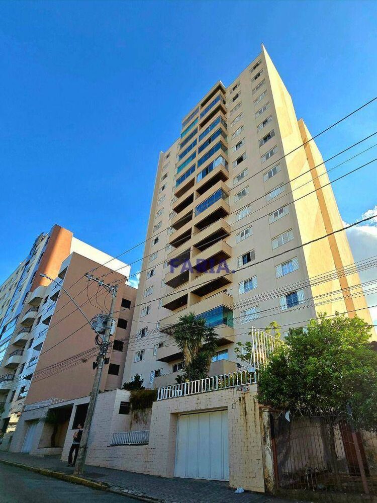 Apartamento, 5 quartos, 211 m² - Foto 1