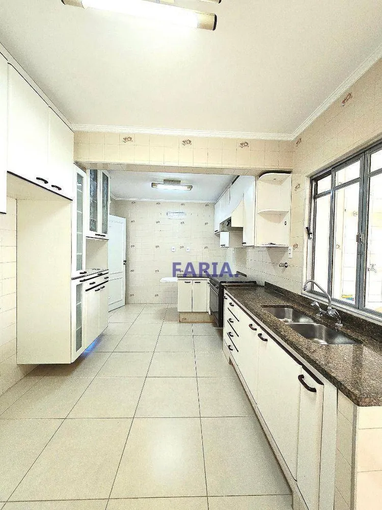 Apartamento, 5 quartos, 211 m² - Foto 9